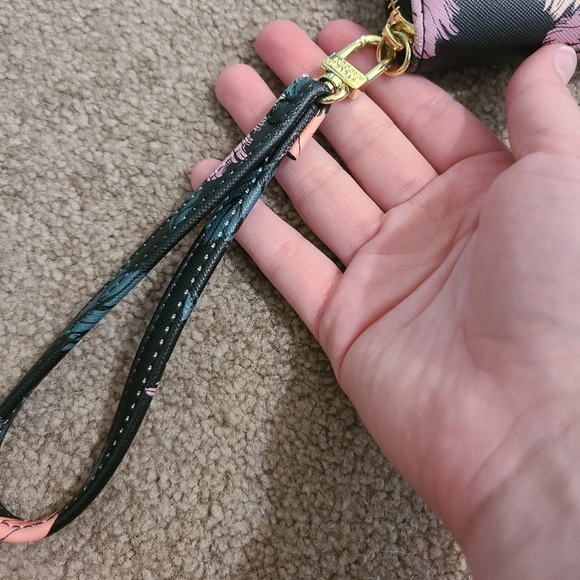 STEVE MADDEN Floral Clutch Wallet Wristlet - Picture 4 of 13